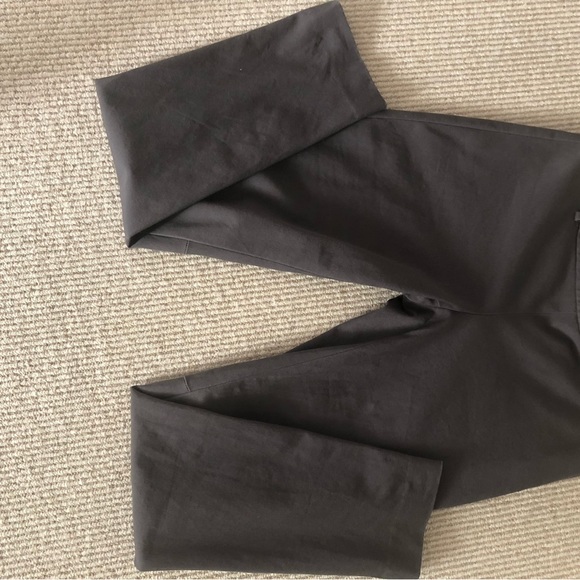 Babaton pants - Picture 9 of 9